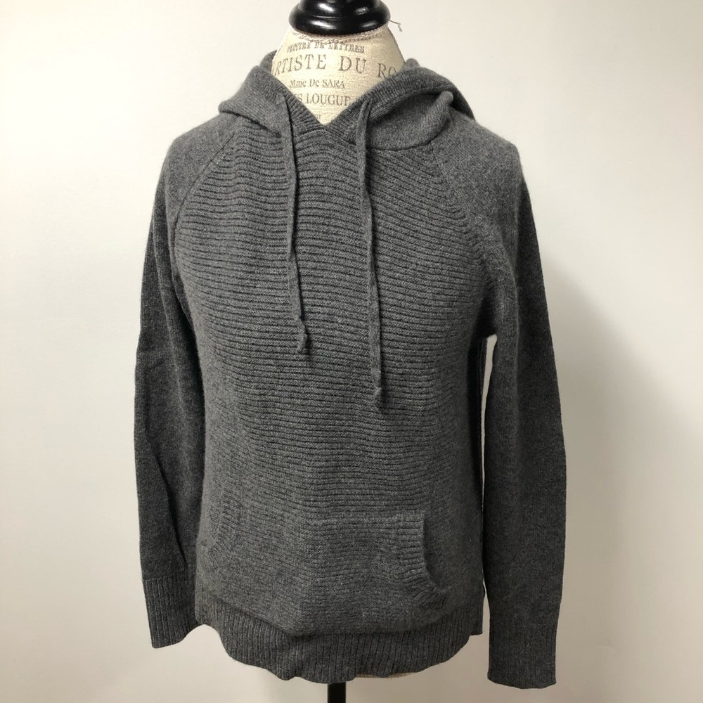 Athleta cashmere sweater